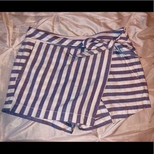 Vineyard Vines Skort